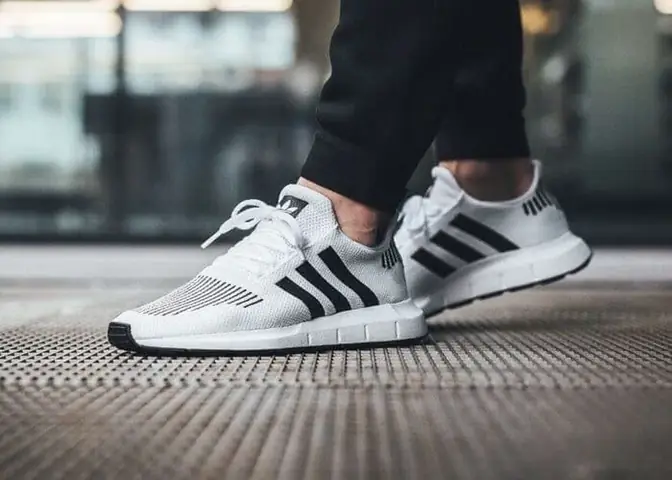 Adidas Performance Là Gì? Phân Biệt Các Dòng Sản Phẩm Adidas