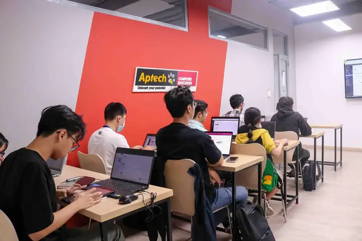 Adse Là Gì? Chương Trình Lập Trình Viên Quốc Tế Từ Aptech