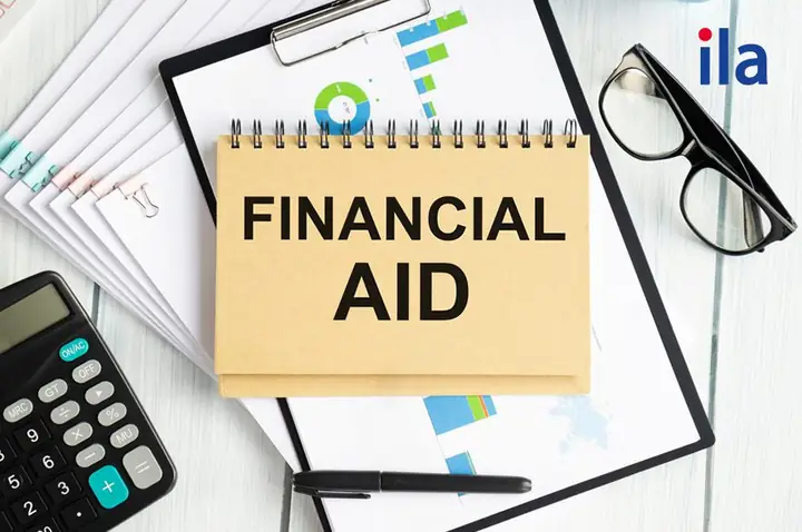 Aid In Là Gì? Định Nghĩa, Cách Dùng Và Phân Biệt Với Help, Assist