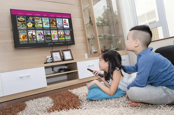 Anh Xem Em Là Gì: Hồi Chuông Cảnh Tỉnh Hay Tình Yêu Giả Dối?