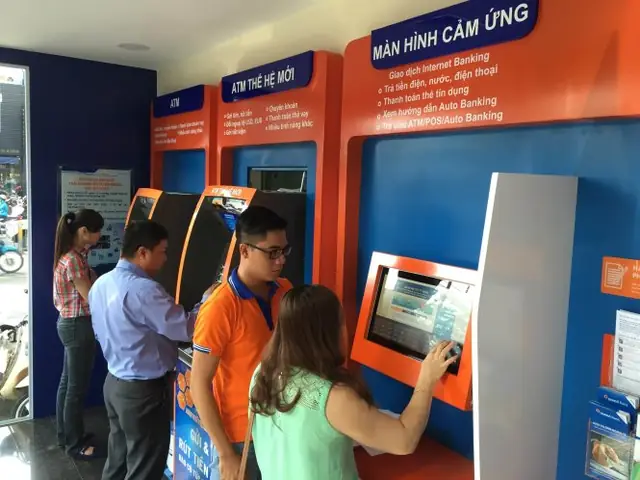 Auto Banking Là Gì? Khái Niệm, Lợi Ích Và Cách Thức Hoạt Động Chi Tiết