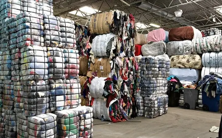 Bán Sỉ Bán Lẻ Là Gì? Phân Biệt Và Hiểu Rõ Cách Hoạt Động