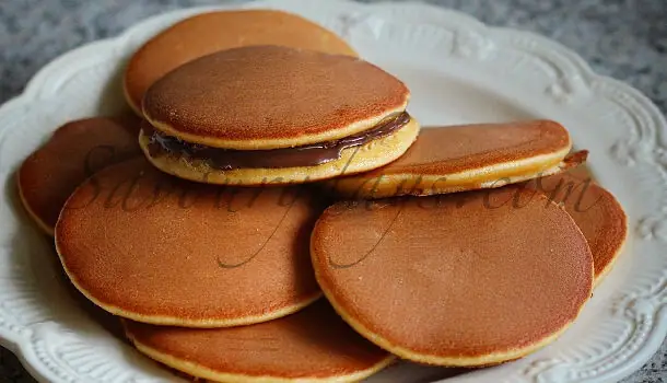 Bánh Dorayaki Là Gì? Nguồn Gốc, Cách Làm Và Những Điều Thú Vị