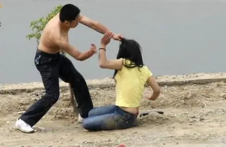 Bạo Lực Thể Xác Là Gì? Dấu Hiệu Nhận Biết, Hậu Quả Và Cách Phòng Tránh Hiệu Quả