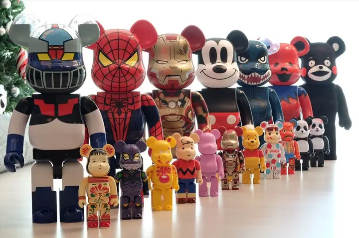 Bearbrick Là Gì? Khám Phá Thế Giới Mô Hình Gấu Đồ Chơi Độc Đáo Và Đắt Giá Bearbrick Là Gì? Khám Phá Thế Giới Mô Hình Gấu Đồ Chơi Độc Đáo Và Đắt Giá