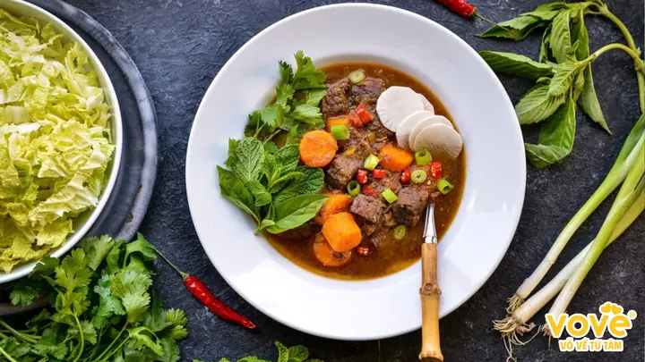 Beef Stew Là Gì? Khám Phá Món Hầm Thịt Bò Thơm Ngon & Dinh Dưỡng