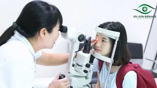 Bệnh Khúc Xạ Và Điều Tiết Mắt: Phân Biệt, Nguyên Nhân, Triệu Chứng Và Cách Chữa Trị