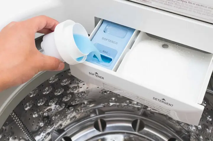 Nước Giặt Bleach Liquid Detergent Là Gì? Hướng Dẫn Sử Dụng Đúng Cách