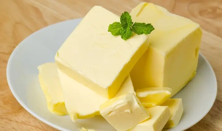Bơ Chảy Là Gì? Phân Biệt Với Bơ Mềm Và Các Loại Bơ Khác Trong Làm Bánh