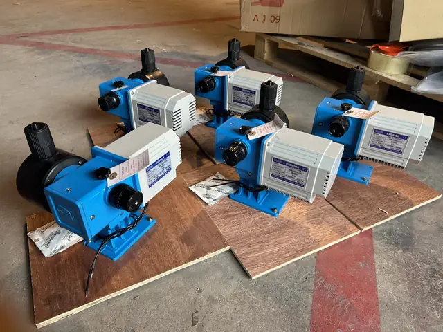 Bơm Định Lượng Hóa Chất Là Gì? Cấu Tạo, Nguyên Lý Hoạt Động & Ứng Dụng Chi Tiết