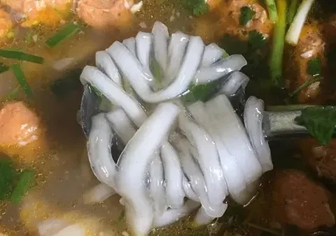 Bột Mì Khoảnh Là Gì? Phân Biệt Với Bột Năng Và Ứng Dụng Thực Tế