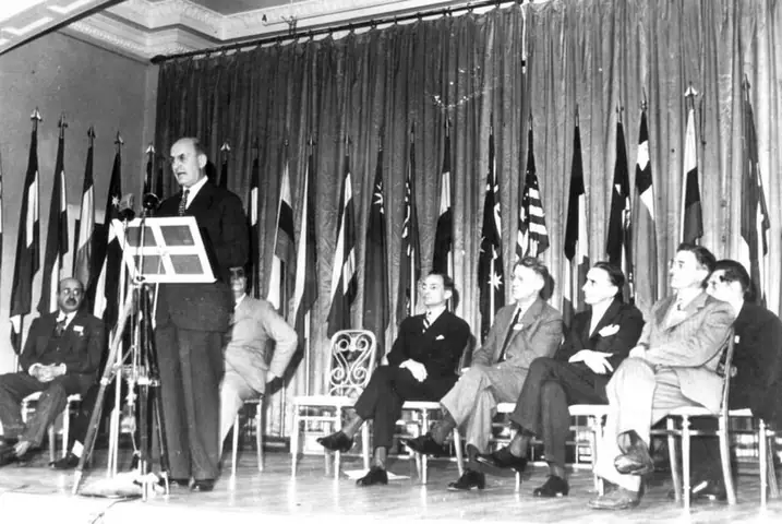 Hệ Thống Bretton Woods Là Gì? Lịch Sử, Cơ Chế Hoạt Động Và Lý Do Sụp Đổ