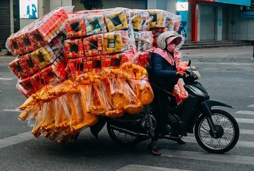 “bự Chảng” Là Gì? Khám Phá Nguồn Gốc Và Ý Nghĩa Đằng Sau Từ Lóng Miền Nam