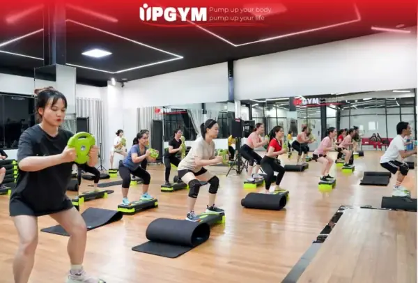 Bums N Tums Là Gì? Khám Phá Bài Tập Săn Chắc Bụng, Mông, Đùi Hiệu Quả