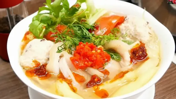 Bún Mọc Là Gì? Nguồn Gốc, Đặc Điểm Và Bí Quyết Phân Biệt Chuẩn Vị