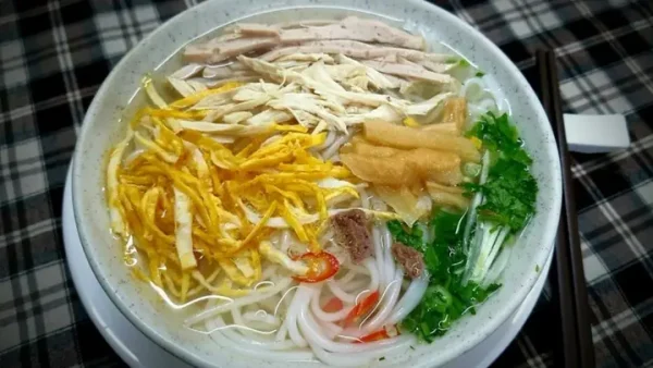 Bún Thang Tiếng Trung Là Gì? Dịch & Giải Thích Từ Vựng Chính Xác