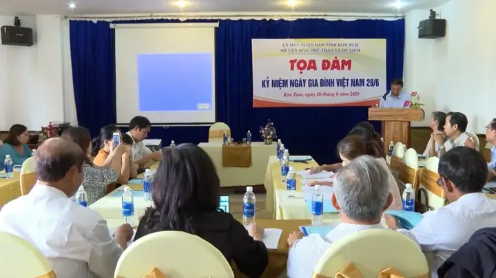 Tọa Đàm Là Gì? Hướng Dẫn Chi Tiết Từ A-Z Cho Người Tổ Chức Và Tham Dự