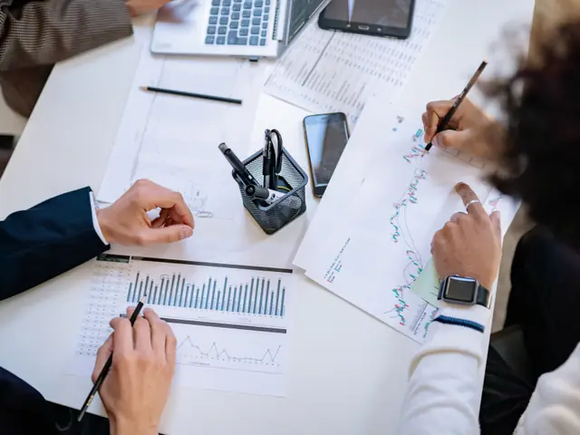 Business Developer Là Gì? Vai Trò, Công Việc Và Kỹ Năng Cần Thiết