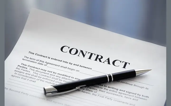 “by Contract” Là Gì? Định Nghĩa, Cách Dùng Và Các Khía Cạnh Liên Quan