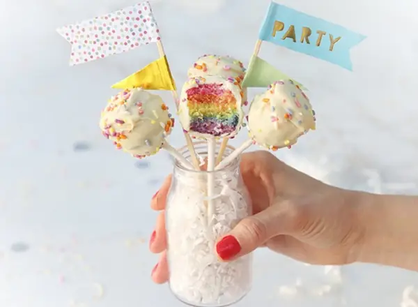 Cake Pop Là Gì? Hướng Dẫn Làm Bánh Kẹo Mút Độc Đáo Tại Nhà