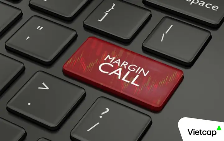 Call By Là Gì? Phân Biệt Các Cụm Động Từ Phổ Biến Với Call