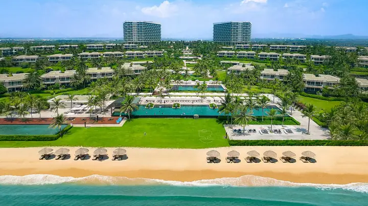 Cam Ranh Tiếng Trung Là Gì? Tên Gọi Chính Thức & Các Cách Dịch Phổ Biến