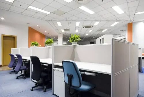 Charmvit Tower Là Gì? Thông Tin Chi Tiết Về Tòa Nhà Văn Phòng 117 Trần Duy Hưng