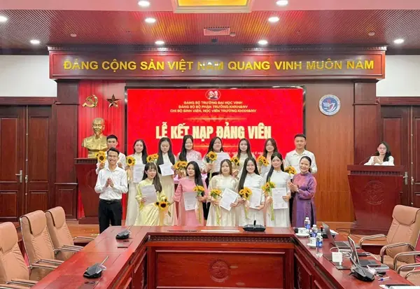 Chính Trị Nội Bộ Là Gì? Vai Trò Và Ý Nghĩa Trong Xây Dựng Đảng, Nhà Nước Chính Trị Nội Bộ Là Gì? Vai Trò Và Ý Nghĩa Trong Xây Dựng Đảng, Nhà Nước
