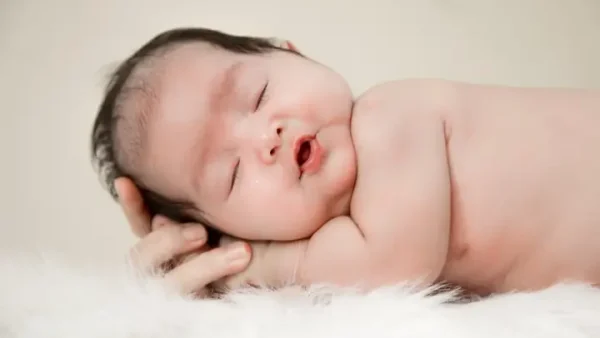Chóp Chép Là Gì? Giải Mã Âm Thanh Nghe Hay Khó Chịu Khi Ăn Uống