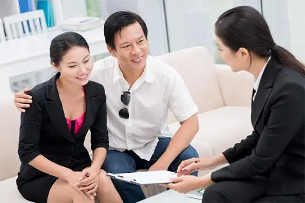 Chuyên Viên Tư Vấn Khách Hàng Là Gì? Vai Trò, Nhiệm Vụ & Kỹ Năng Cần Thiết